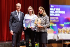 614b16cb-55c2-42bc-a606-ddc5c79d2a39